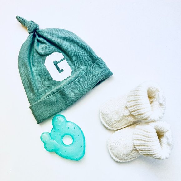 Personalized baby hat, custom baby hat, custom baby beanie, monogramed baby hat - Picture 1 of 5